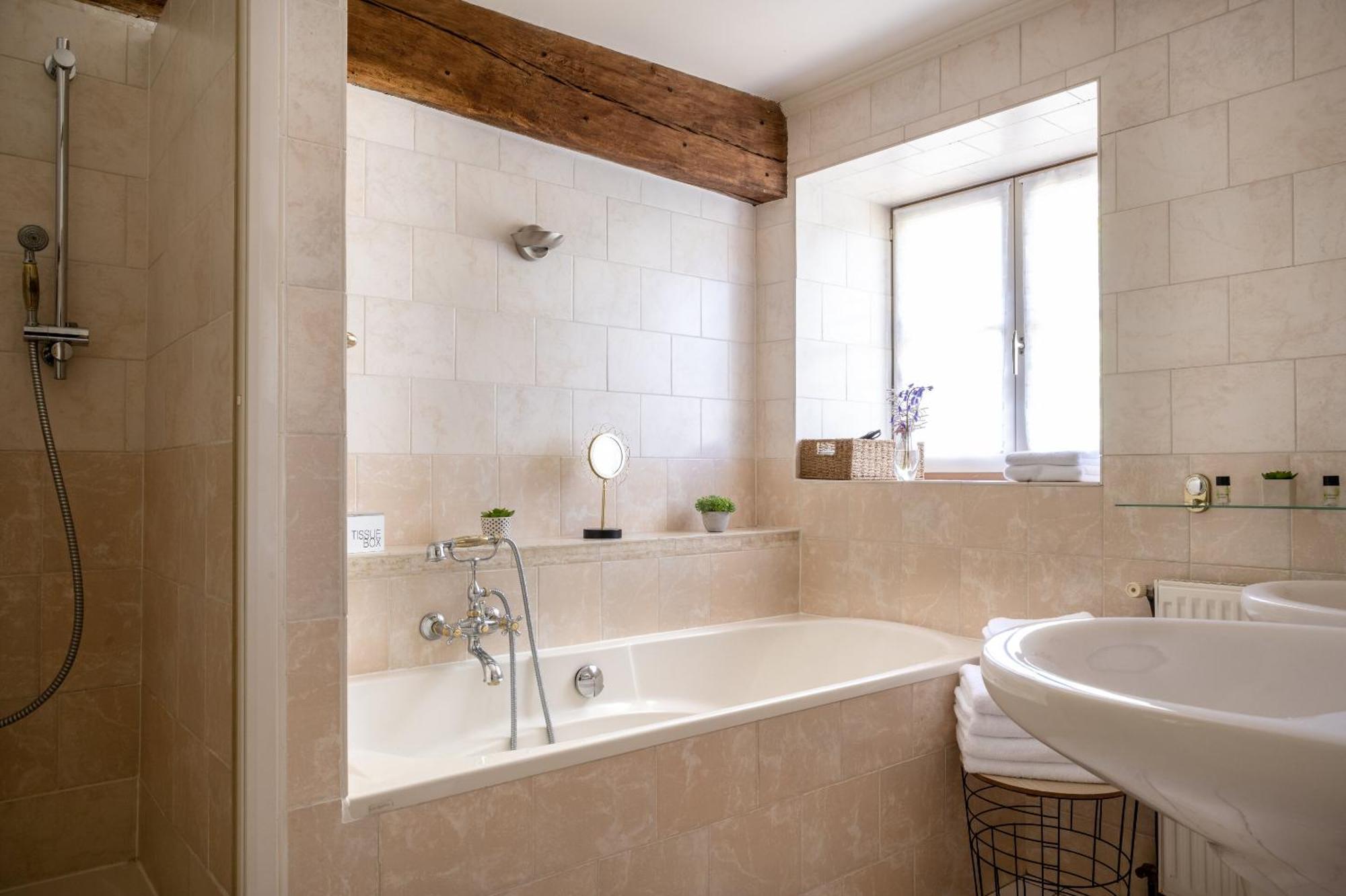 Bed and Breakfast La Dominotte Demigny Номер фото